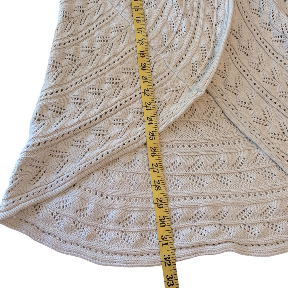 Cabi Women’s Beige Circle Cable Knit Cardigan Sweater. Size L - Picture 12 of 12